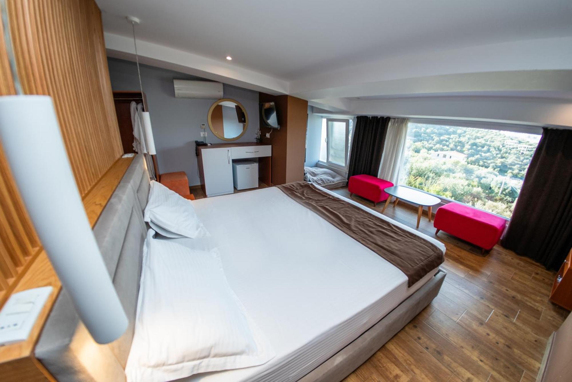 Olivar Hotel Tirana Selitë e Vogël エクステリア 写真