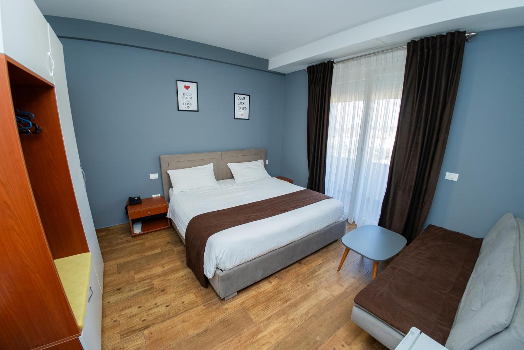 Olivar Hotel Tirana Selitë e Vogël エクステリア 写真