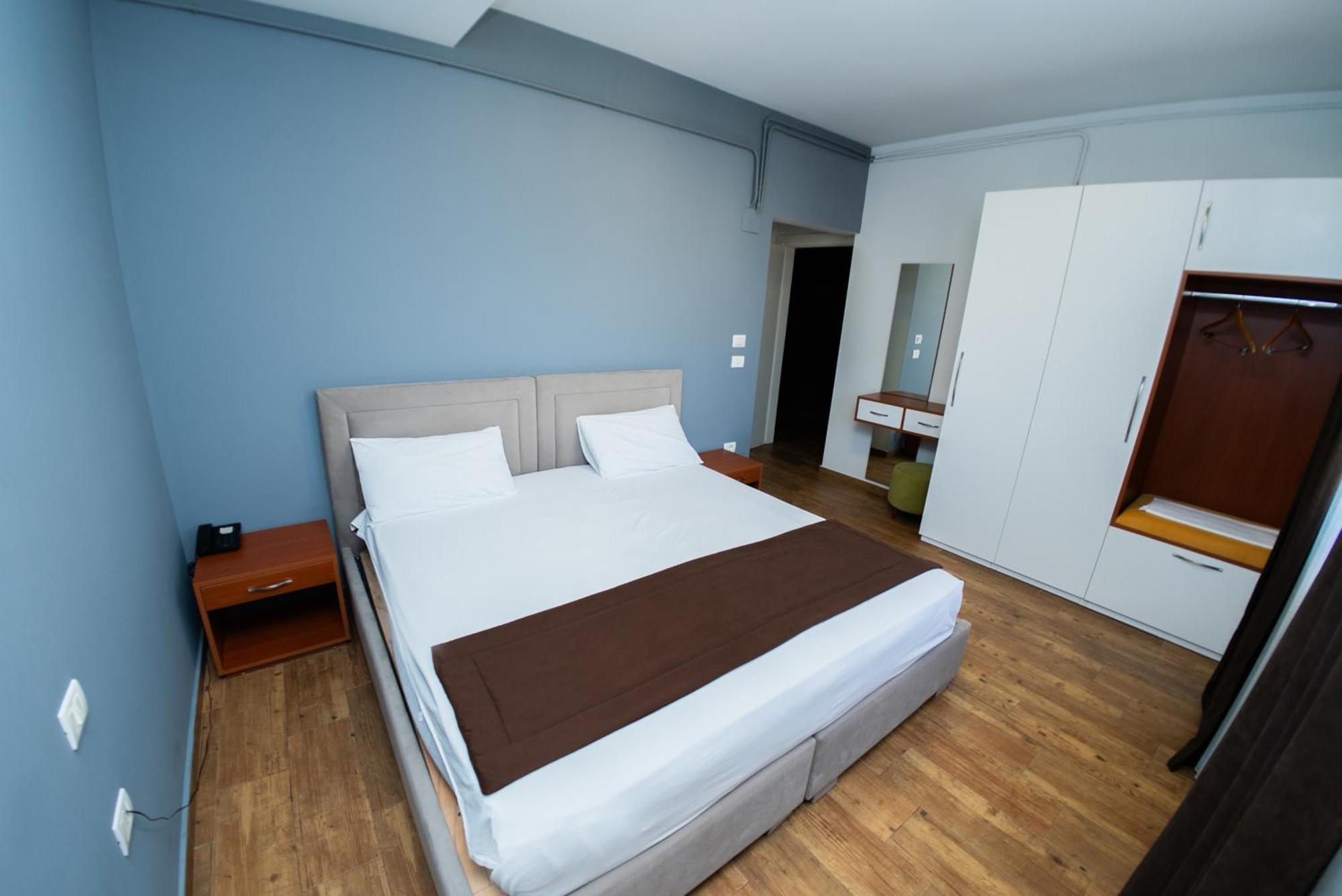 Olivar Hotel Tirana Selitë e Vogël エクステリア 写真