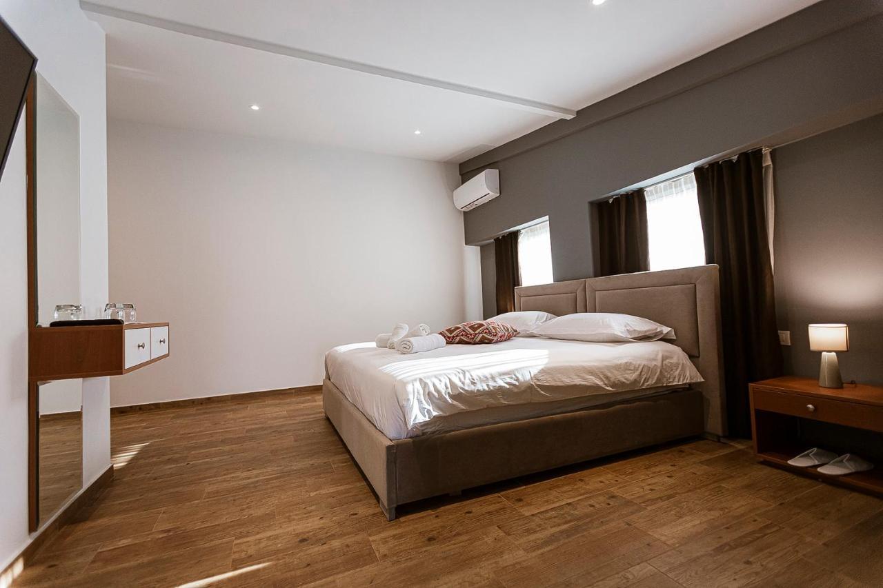 Olivar Hotel Tirana Selitë e Vogël エクステリア 写真