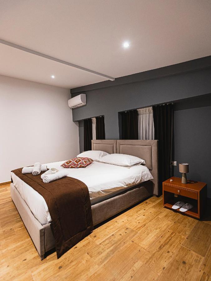 Olivar Hotel Tirana Selitë e Vogël エクステリア 写真