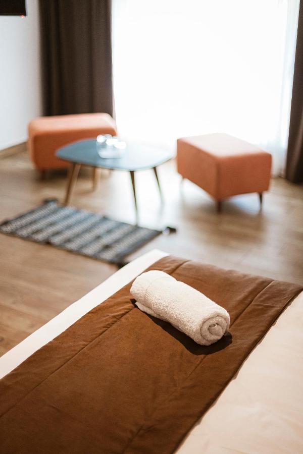 Olivar Hotel Tirana Selitë e Vogël エクステリア 写真
