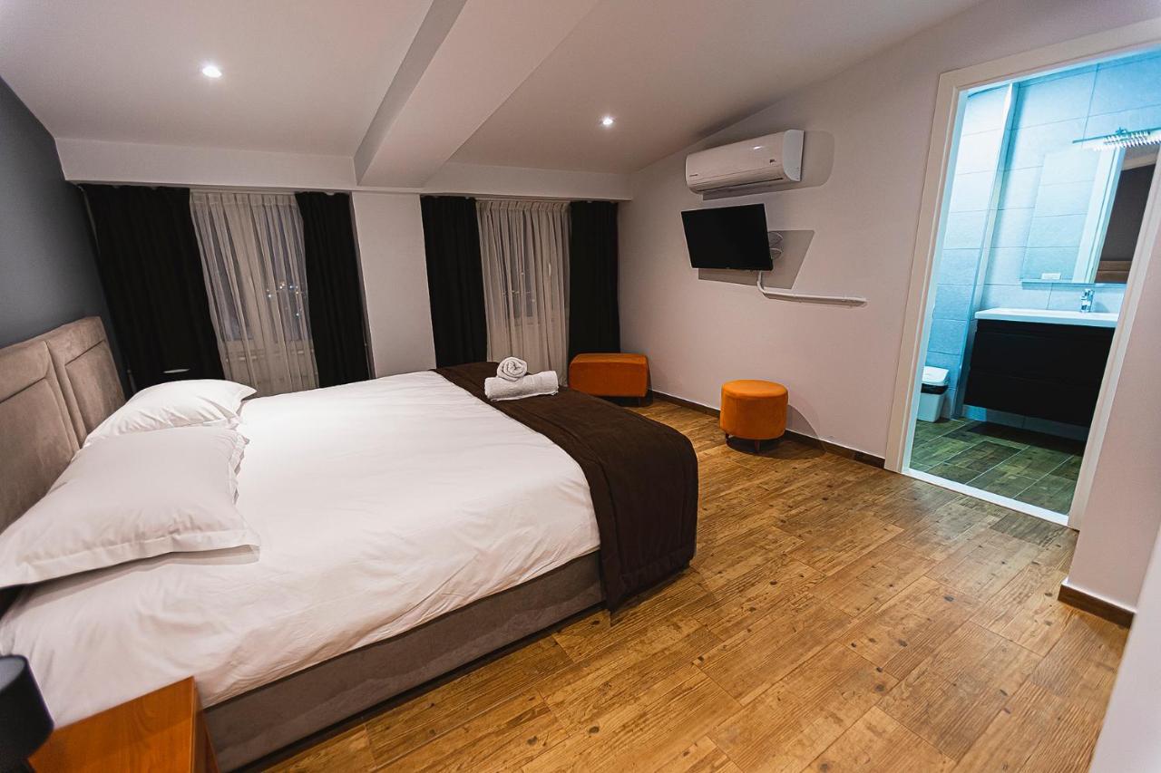Olivar Hotel Tirana Selitë e Vogël エクステリア 写真