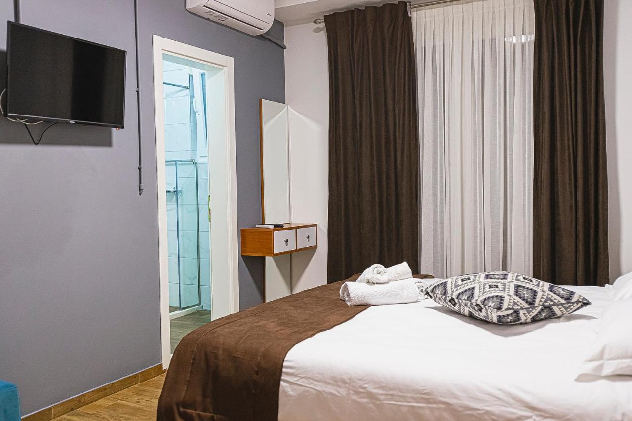 Olivar Hotel Tirana Selitë e Vogël エクステリア 写真